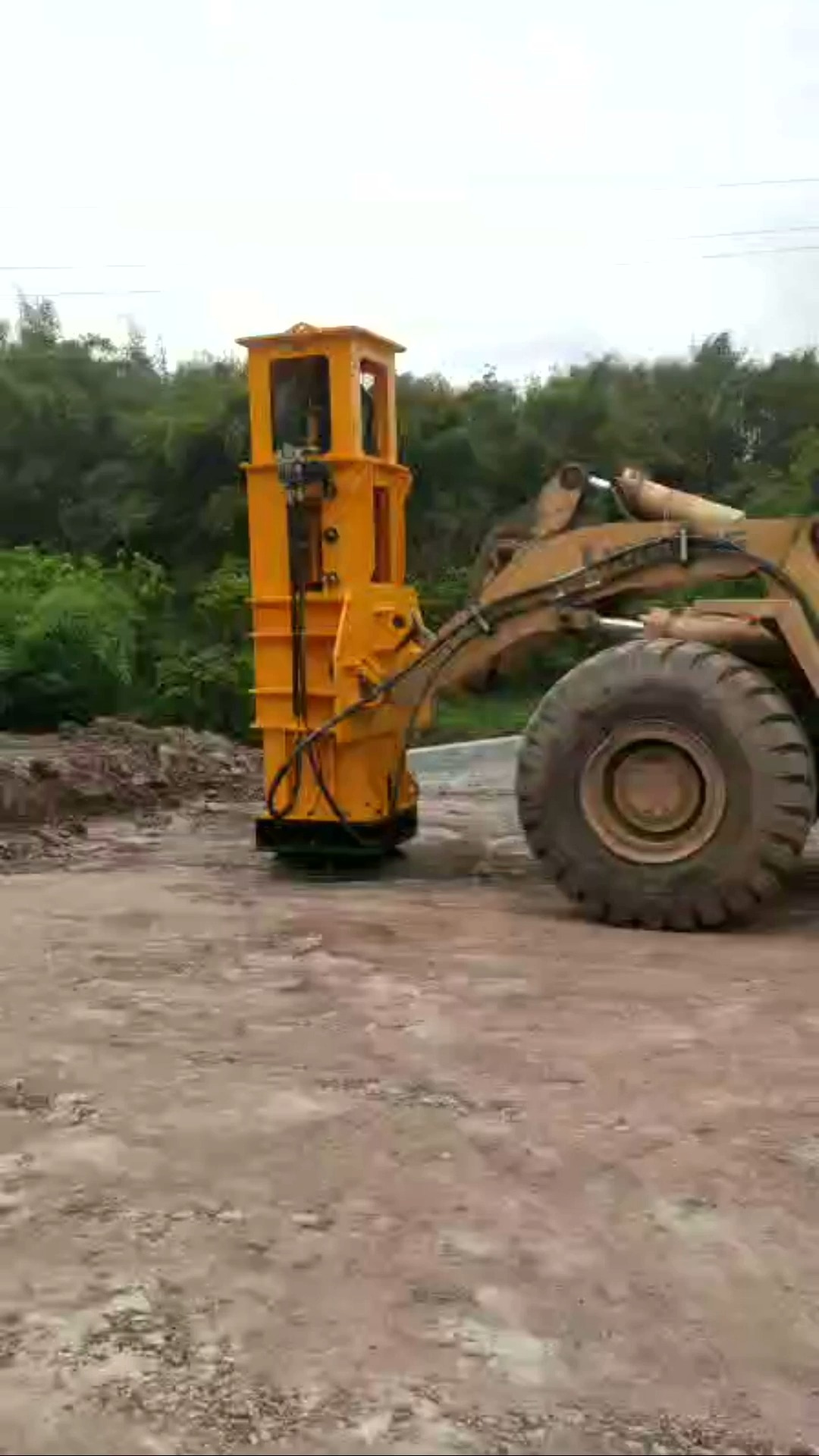 液压夯高速液压夯实机施工现场