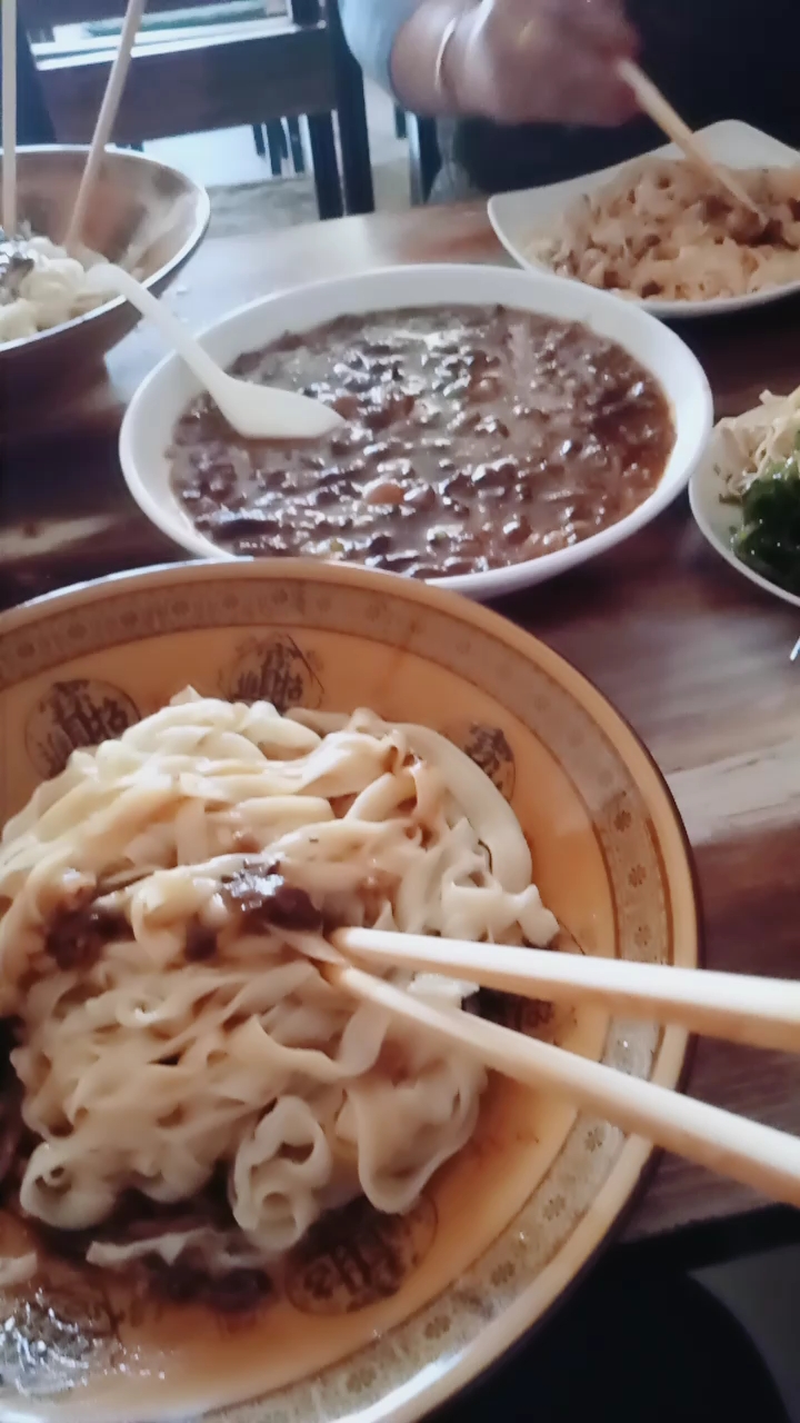 正月初七我没忘记吃面条,你忘了吗?