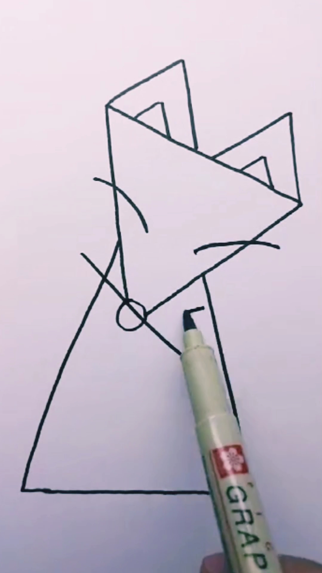 三角形画的老鼠