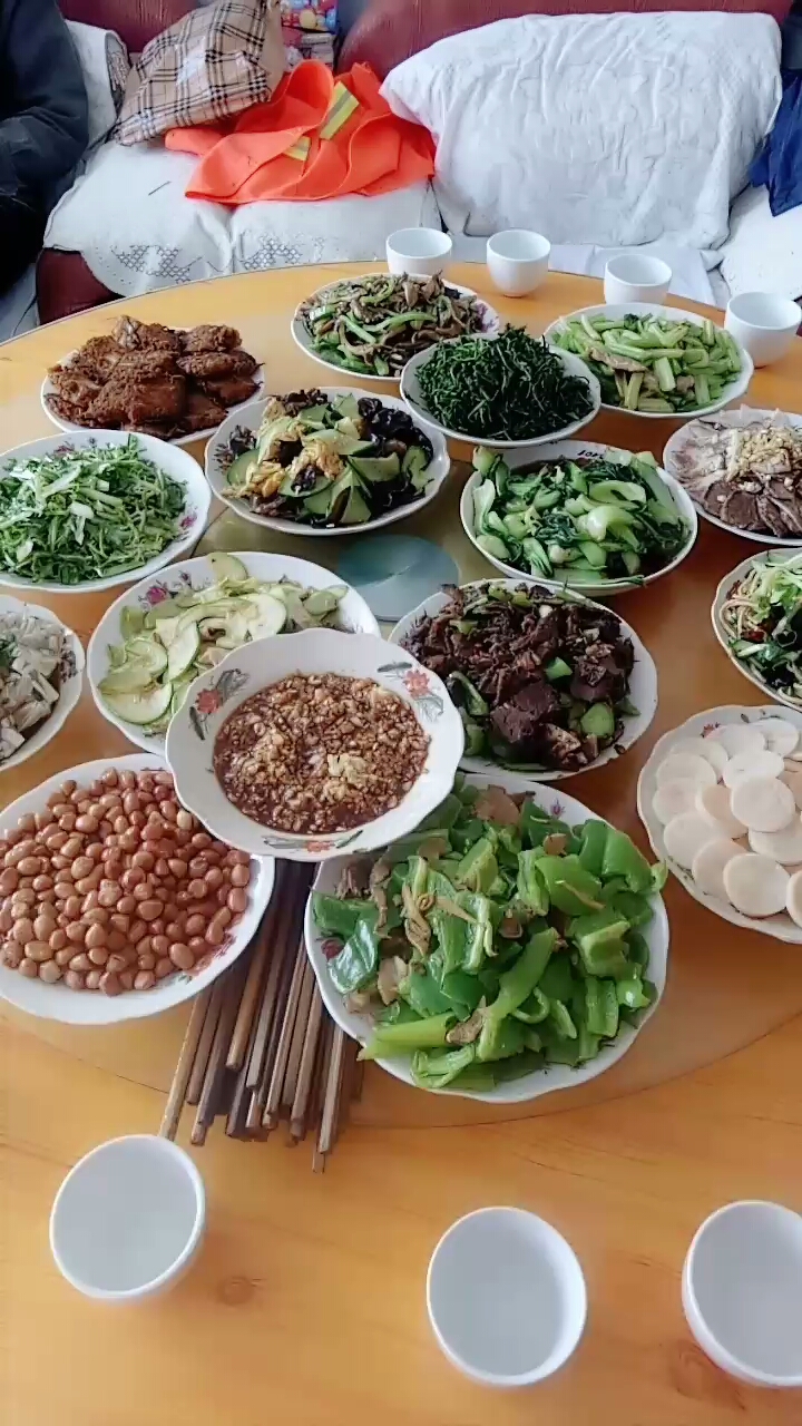 农家小饭菜!香啊!