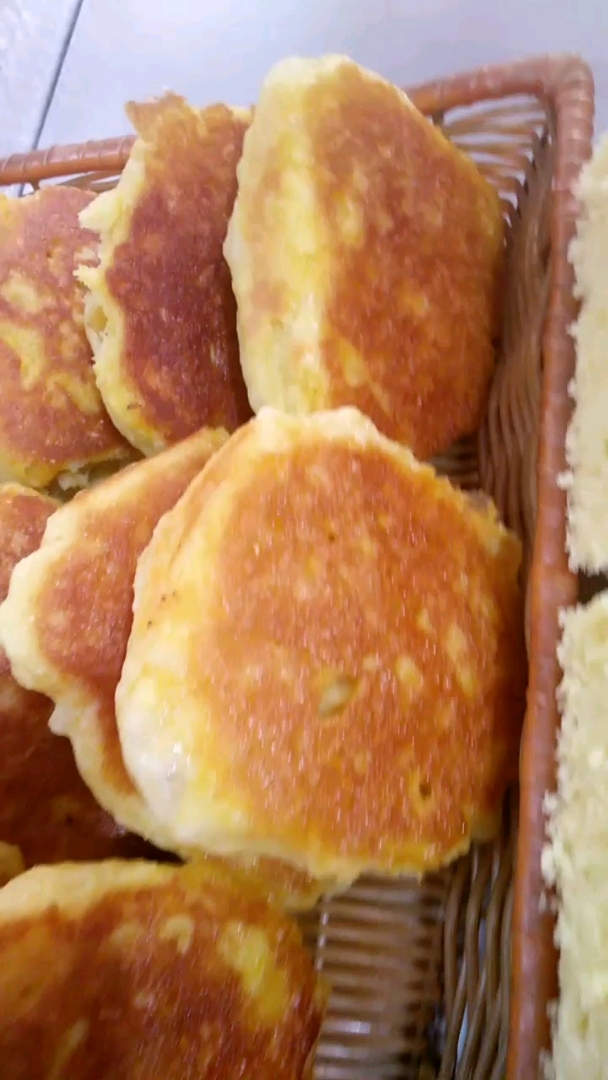 玉米面大饼子