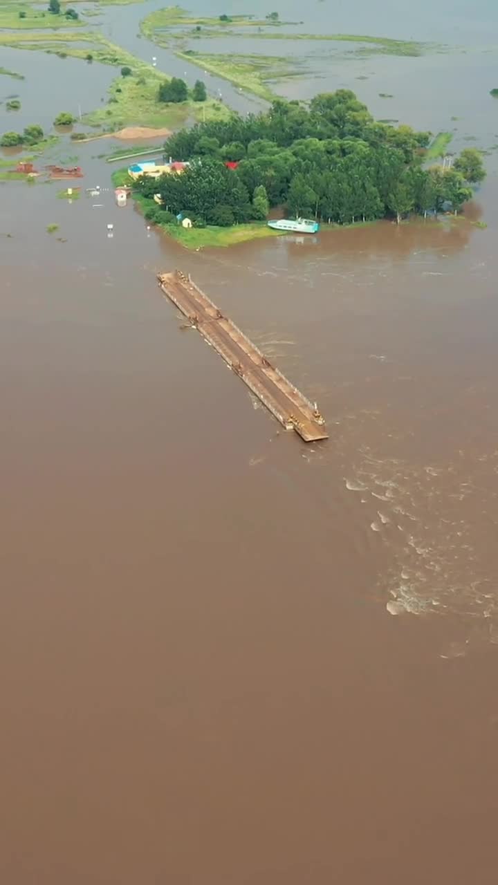 无人机拍摄嫩江洪水大部分庄稼绝产