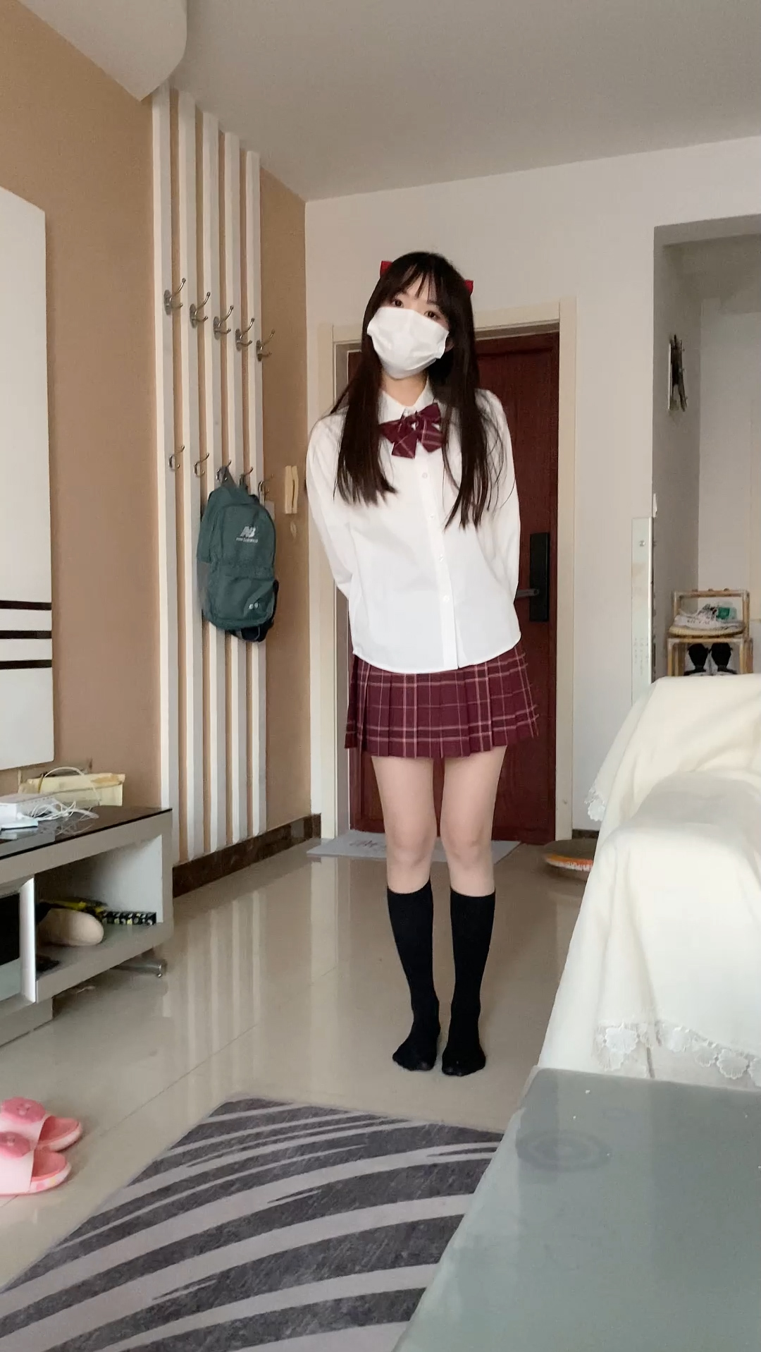 原来妹妹一直戴口罩的原因竟是这个