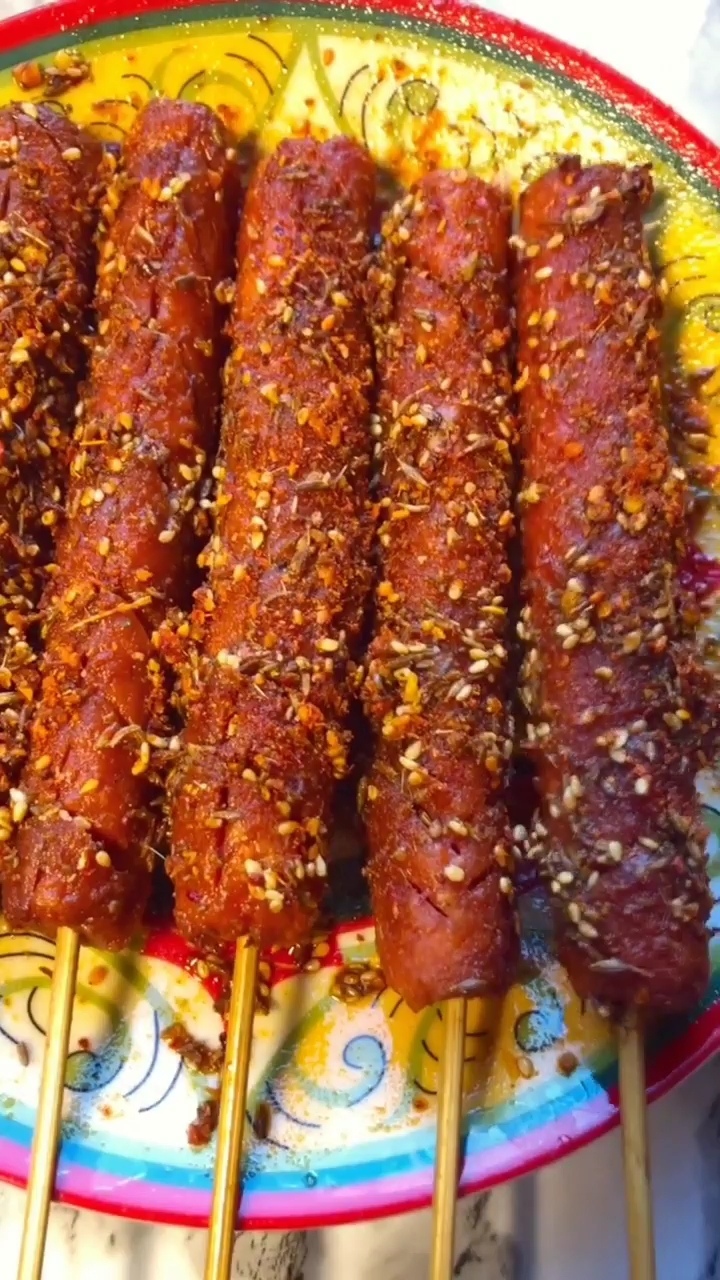 食神大pk#麻辣火腿肠,你学会了吗?味道好极了