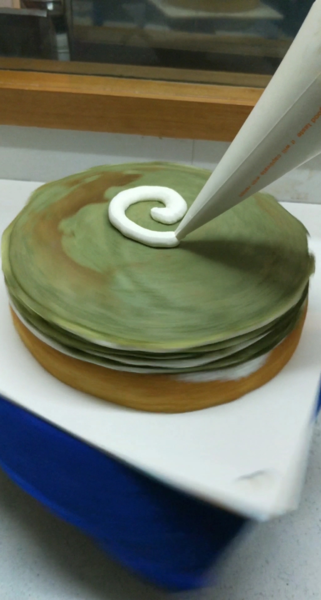 tfboys蛋糕来了,四叶草喜欢么?喜欢的双击哦!