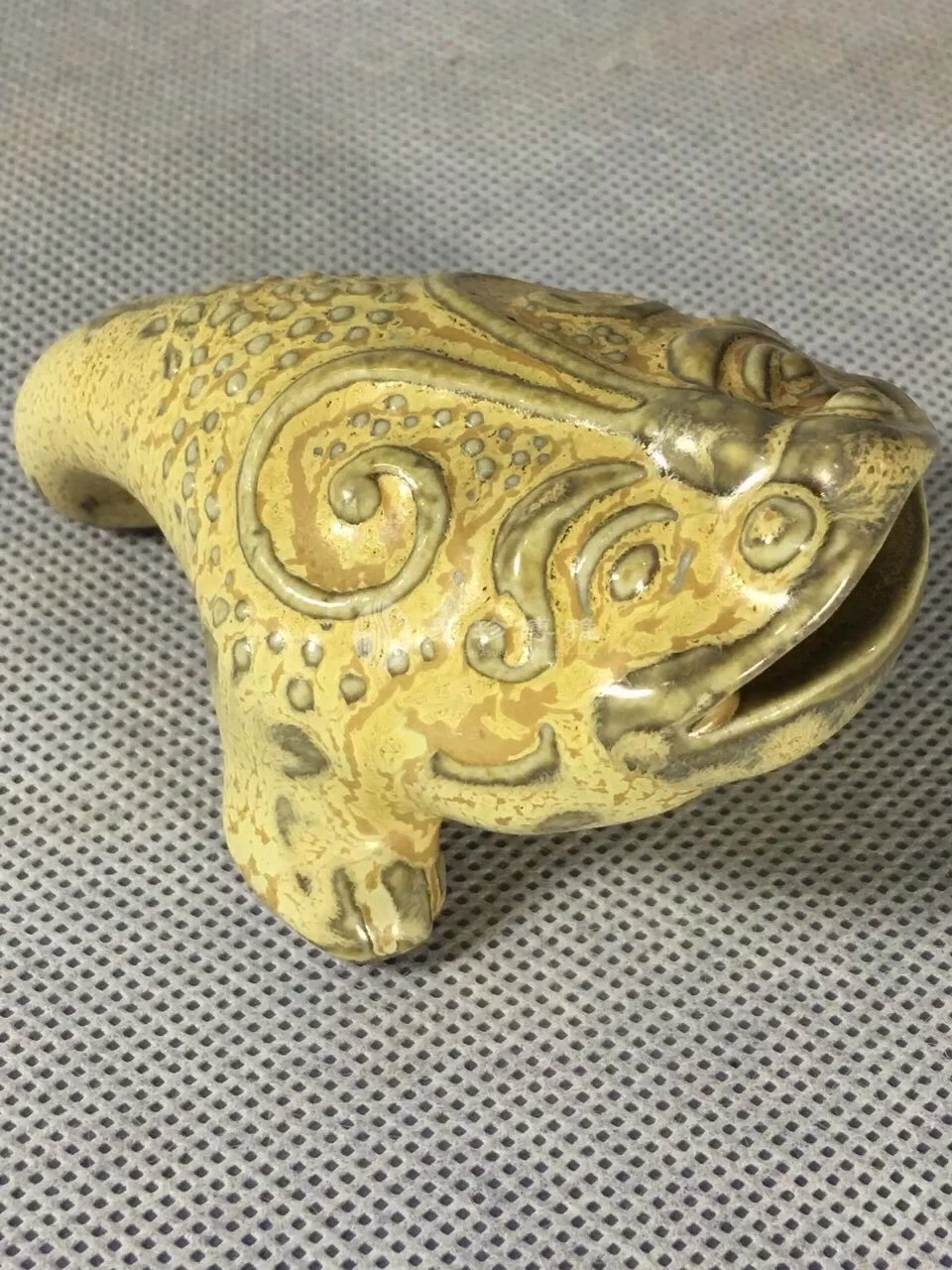 古董古玩收藏#安能辨我是雄雌?—— 宋代汝窑金蟾-度小视