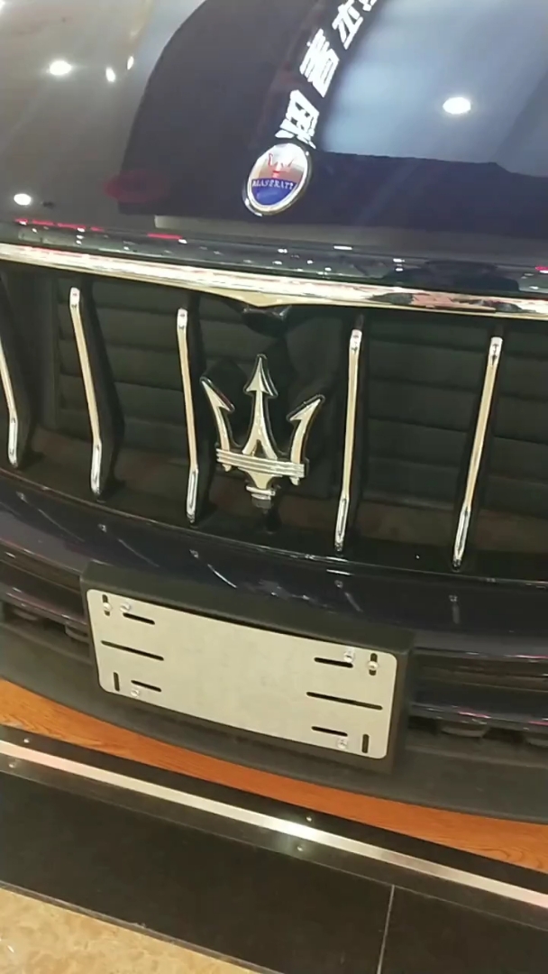 粪叉标志的玛莎,快来吐槽吧