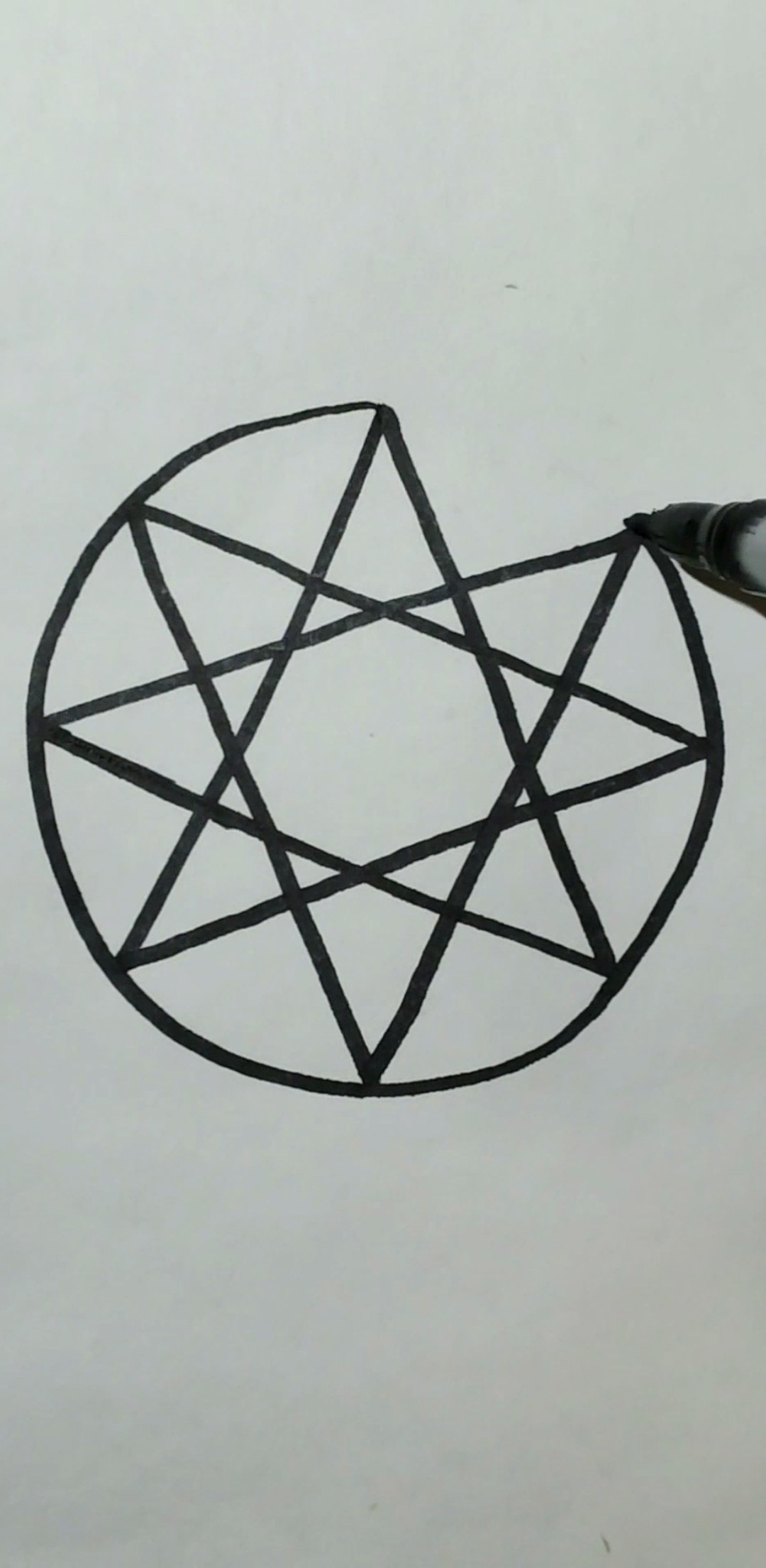 我要上热门#一笔八芒星