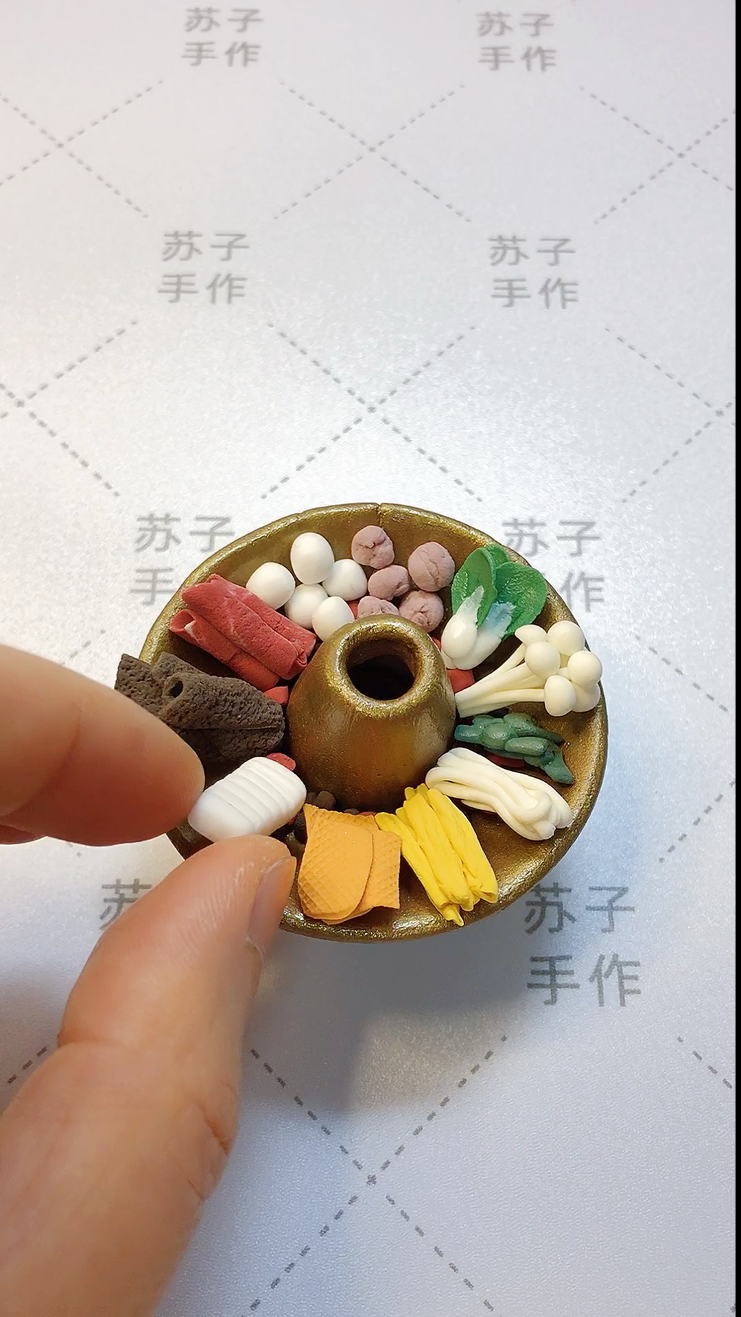 尋找最牛手藝人#你們吃火鍋必點的是什麼?超輕粘土做火鍋.