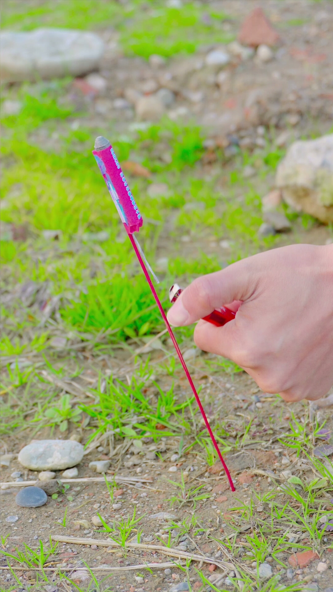 沙雕青年欢乐多#过年的时候不放一串冲天炮,有点说不过去吧