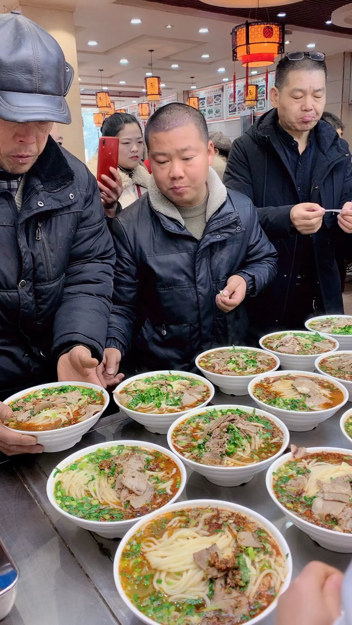 河南人过小年吃面