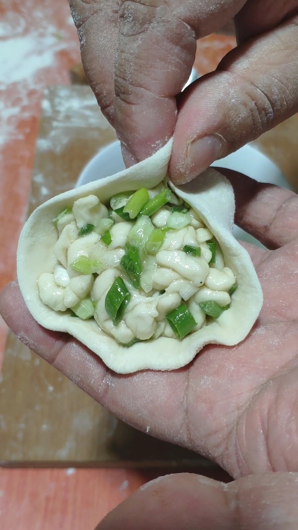 麦穗蒸饺的包法