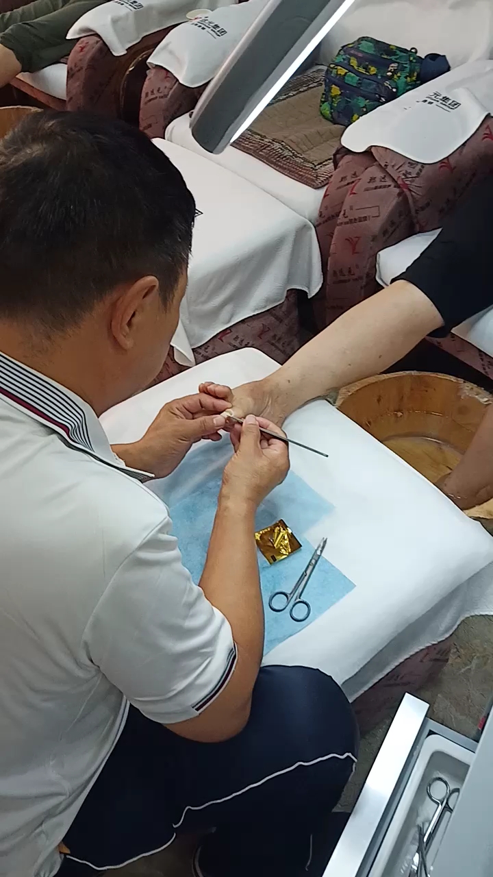 高级技师修脚就是不一样