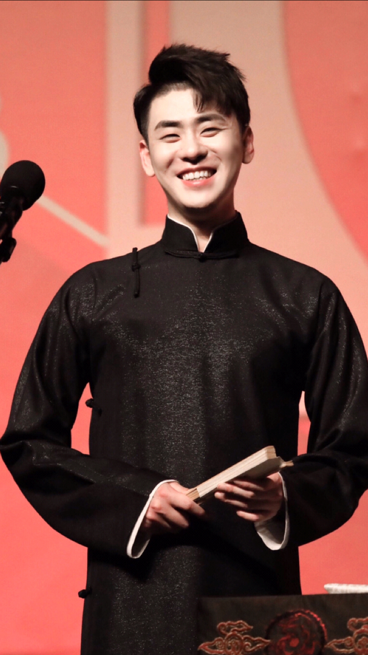 张云雷#他笑起来太好看了