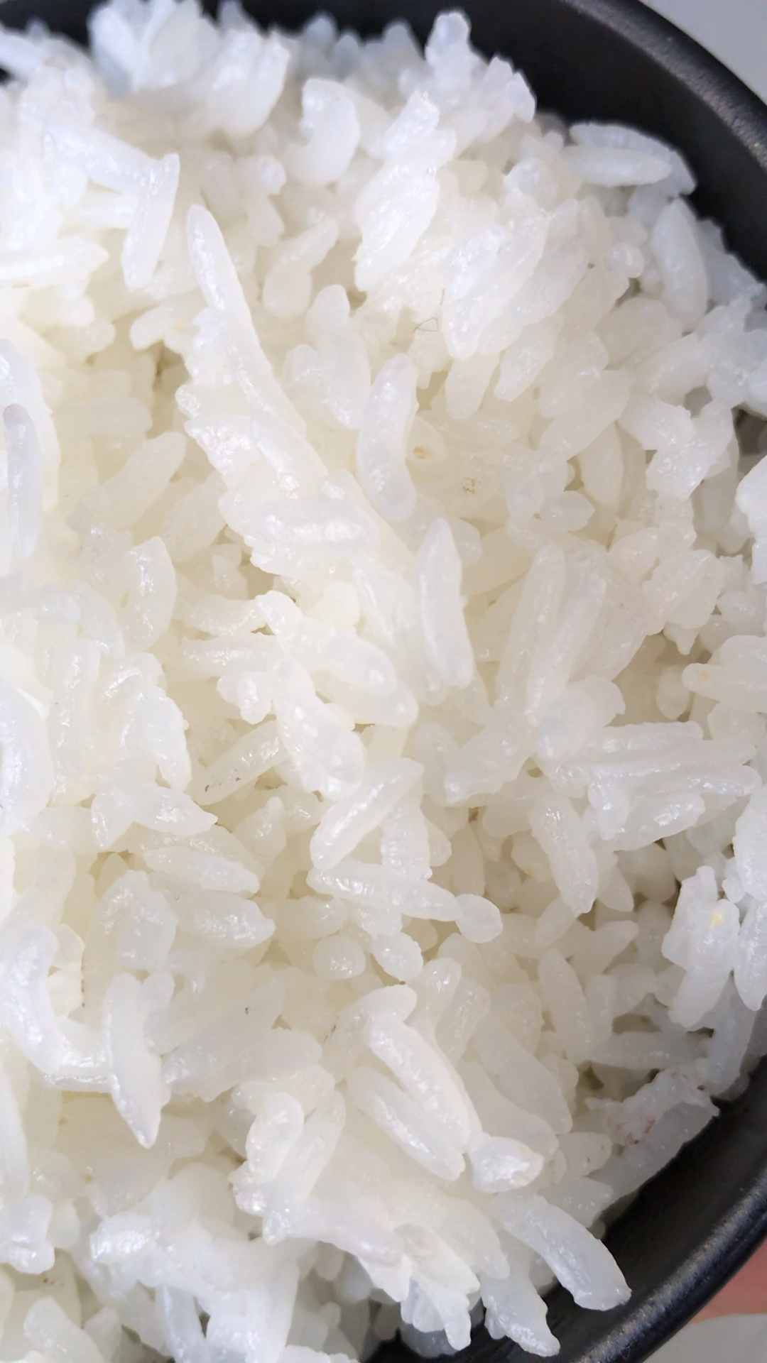 正宗五常稻花香大米煮出来的米饭,想吃吗?