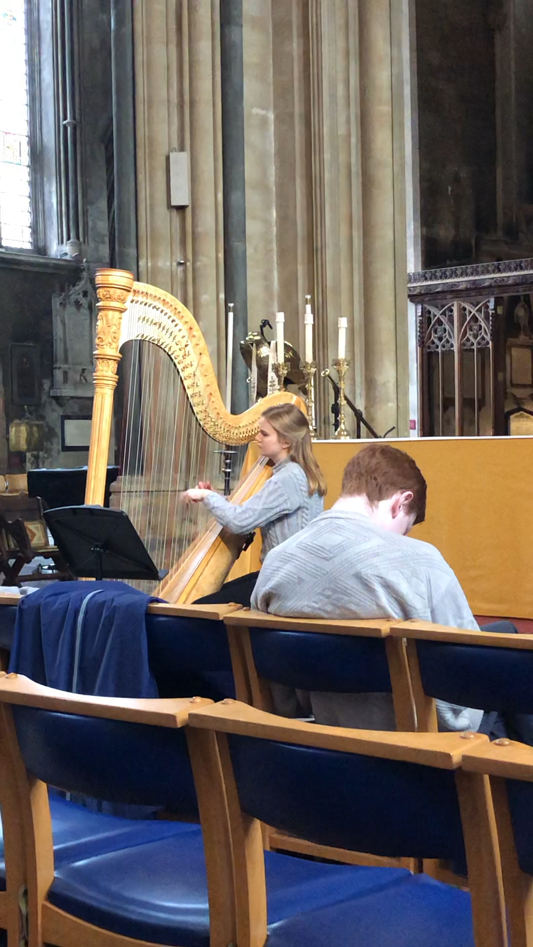 竖琴是最具仙气的乐器,置身教堂中仿佛已经感受到天堂之美～in