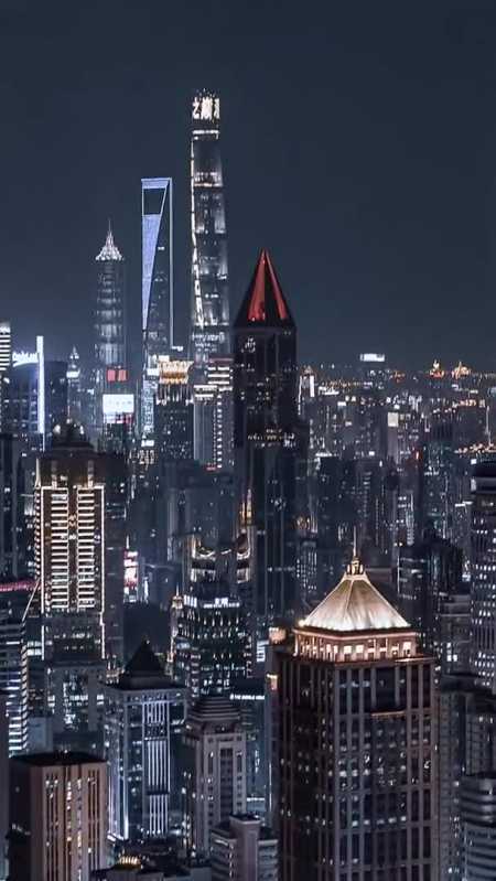 不愧是国际大都市,灯火通明令人向往!