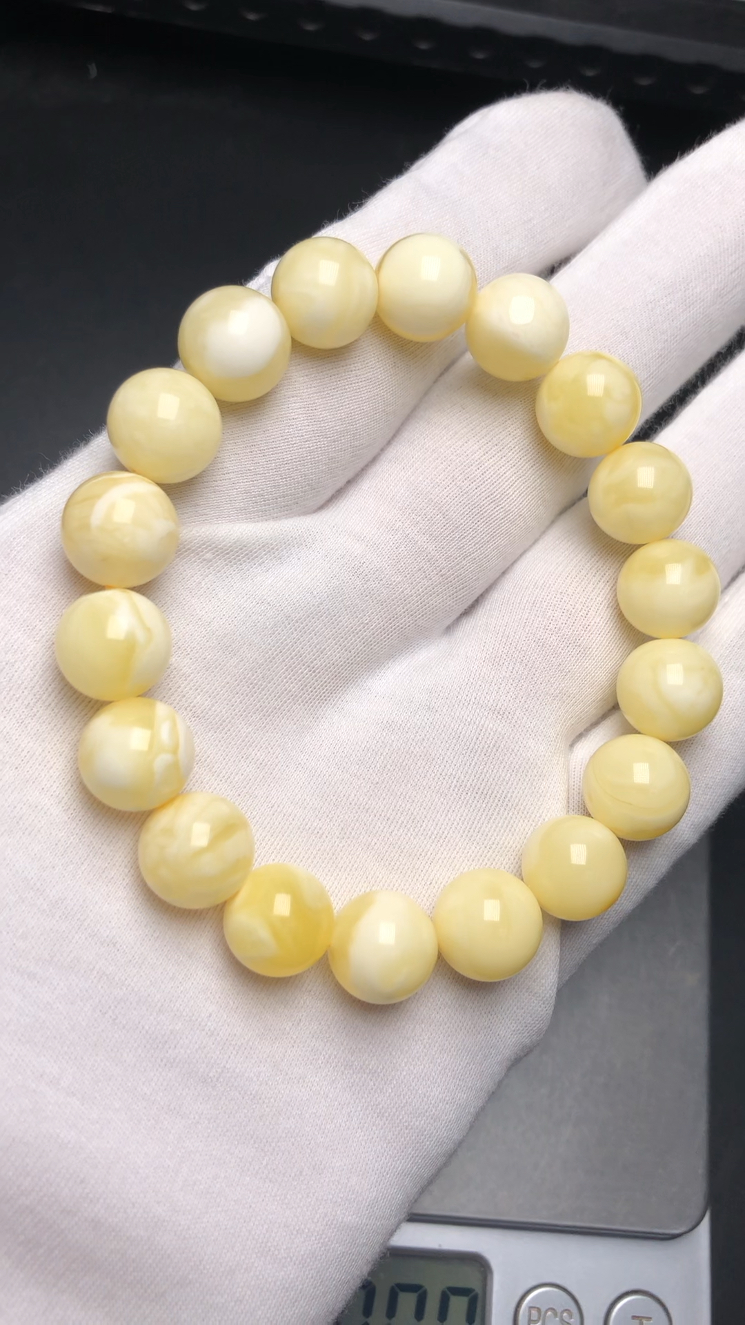 天然白蜜蜡手串,欣赏