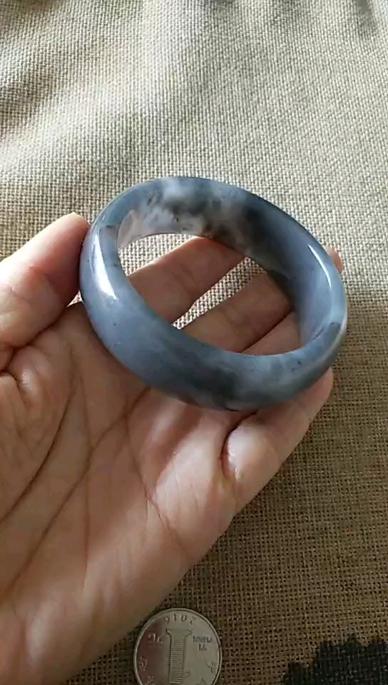 金丝玉青花宽边手镯