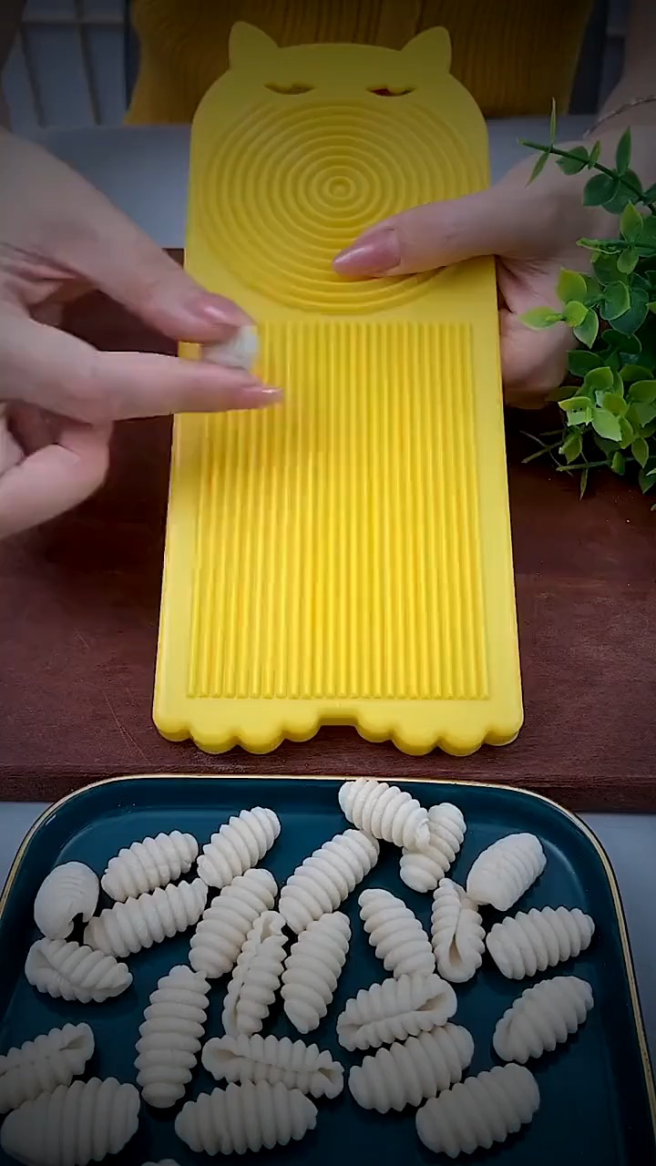 麻食子搓板莜面鱼鱼工具家用山西猫耳朵面食模具陕西麻食板多功能-度