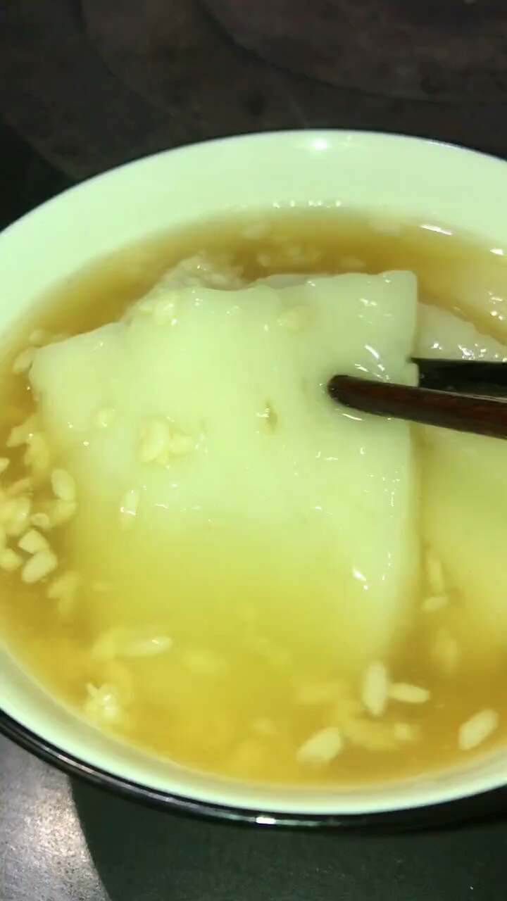 红豆沙煮糍粑图片