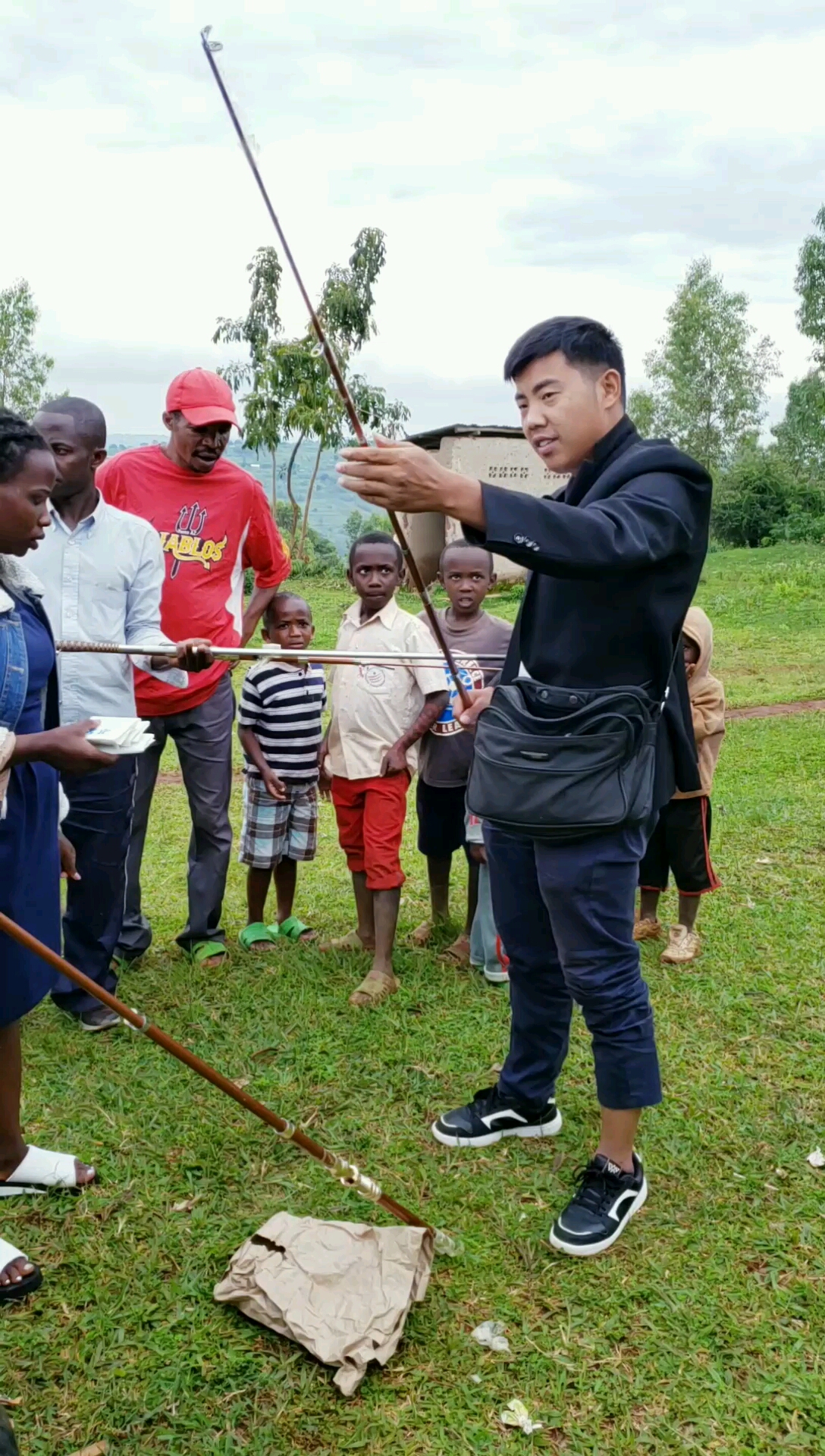 记录非洲#hu牙非洲户外主播——非洲小谢