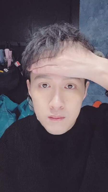 扫码下载度小视 发个视频 让别人知道 我是潮爸刘教授 1.51万粉丝