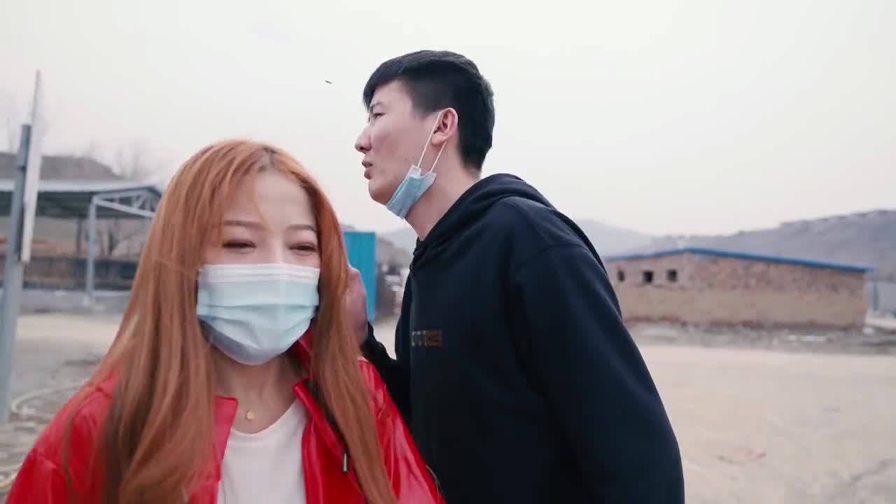 美食#刚挤出来的骆驼奶什么味淡嘴哥花50元买一公斤,结果没牛奶好喝