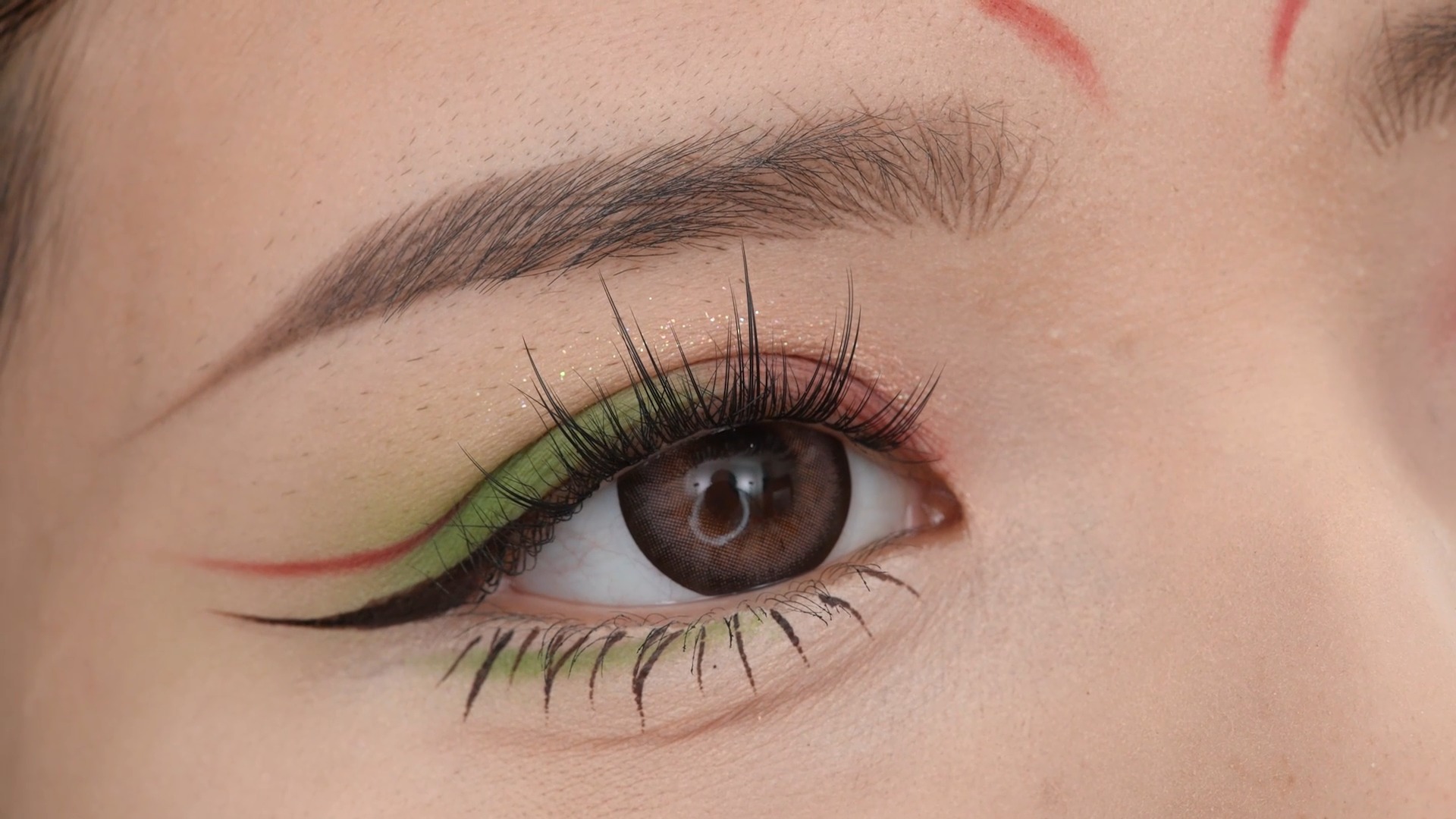 春日郁香眼妆 春日创意美妆化妆过程~#眼妆打卡 #秒变大眼睛 #妆面