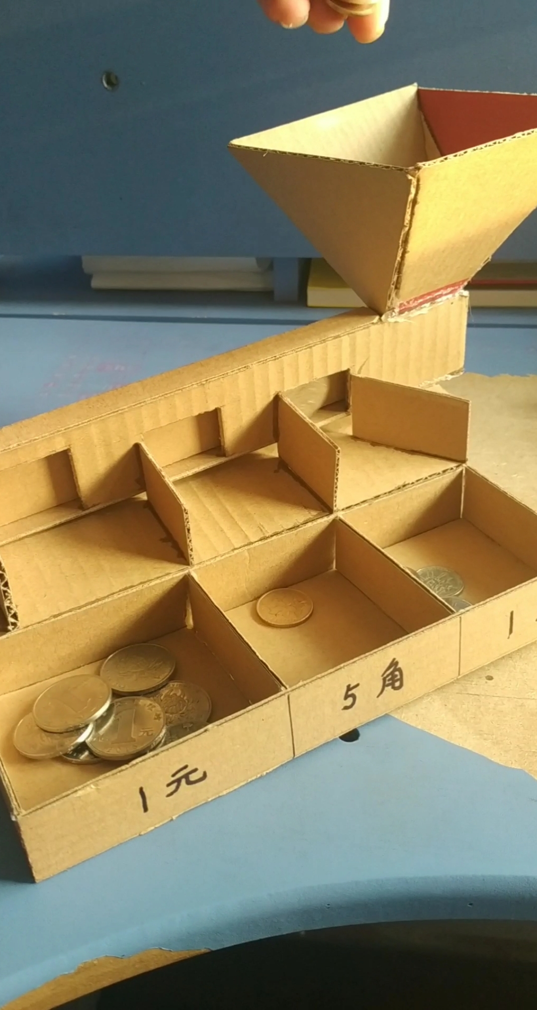 手工制作#待在家,没事数数硬币!