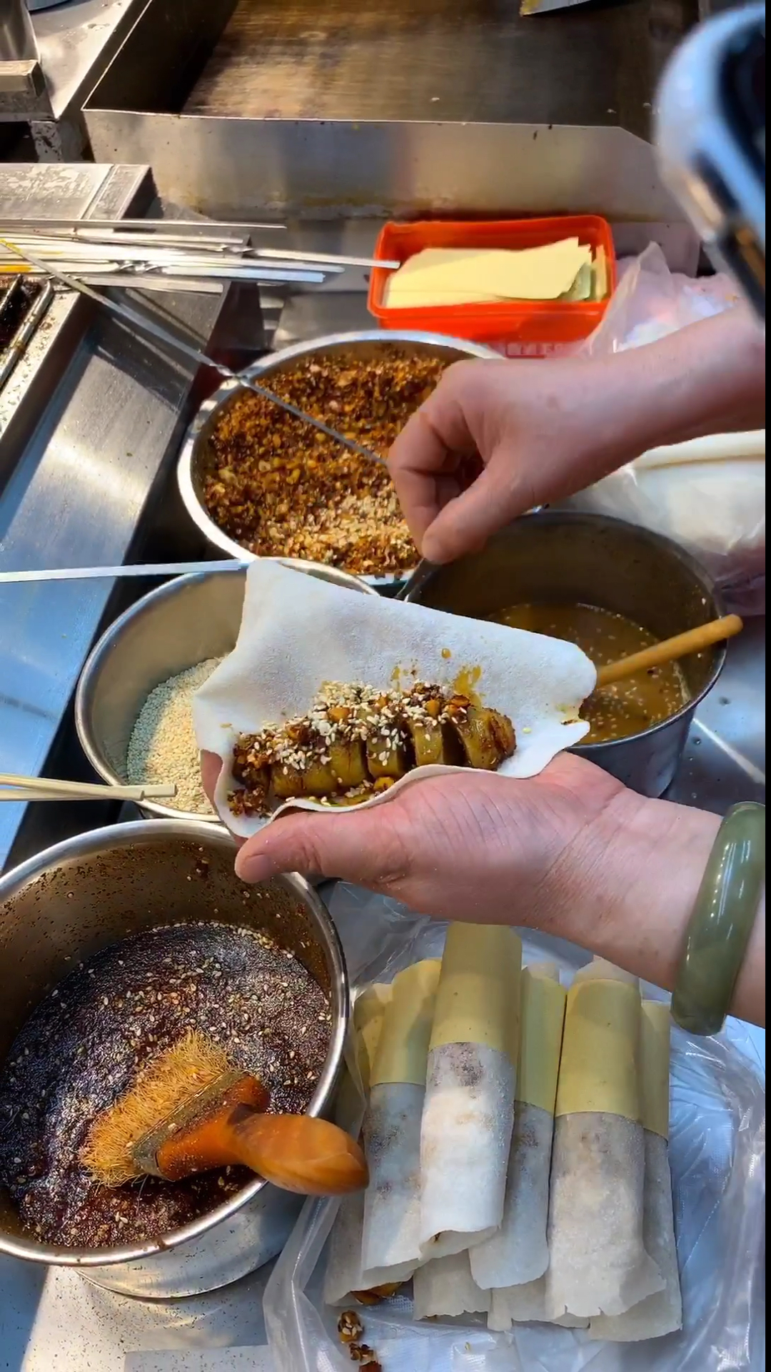 爱美食爱生活#经典烙馍卷面筋