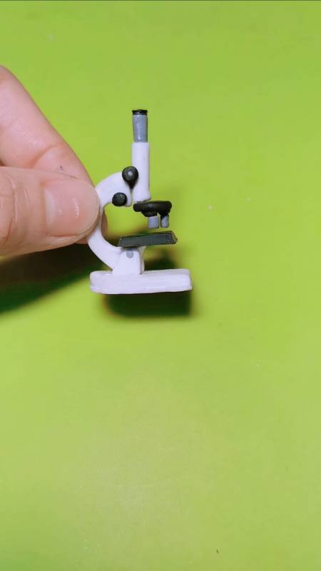 制作一个小小的显微镜!和我一起做手工吧!-度小视