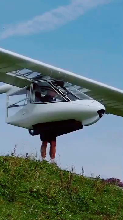 人力飞机好玩是好玩,就是刹车有点费鞋