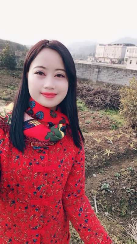 我来自湖北咸宁农村,35岁,我不漂亮,但我善良,请不要黑我,你的一句话