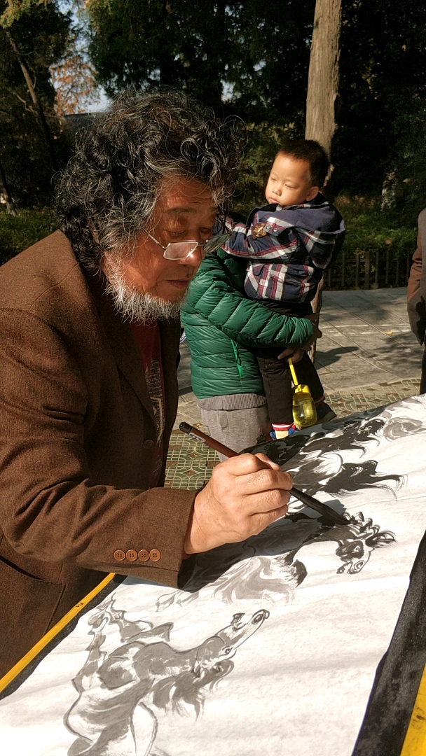 四分钟画出一匹骏马——陕西 著名画家王志武.