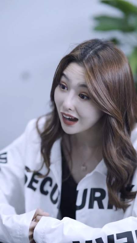 2022-01-2070泊言alison吖3.