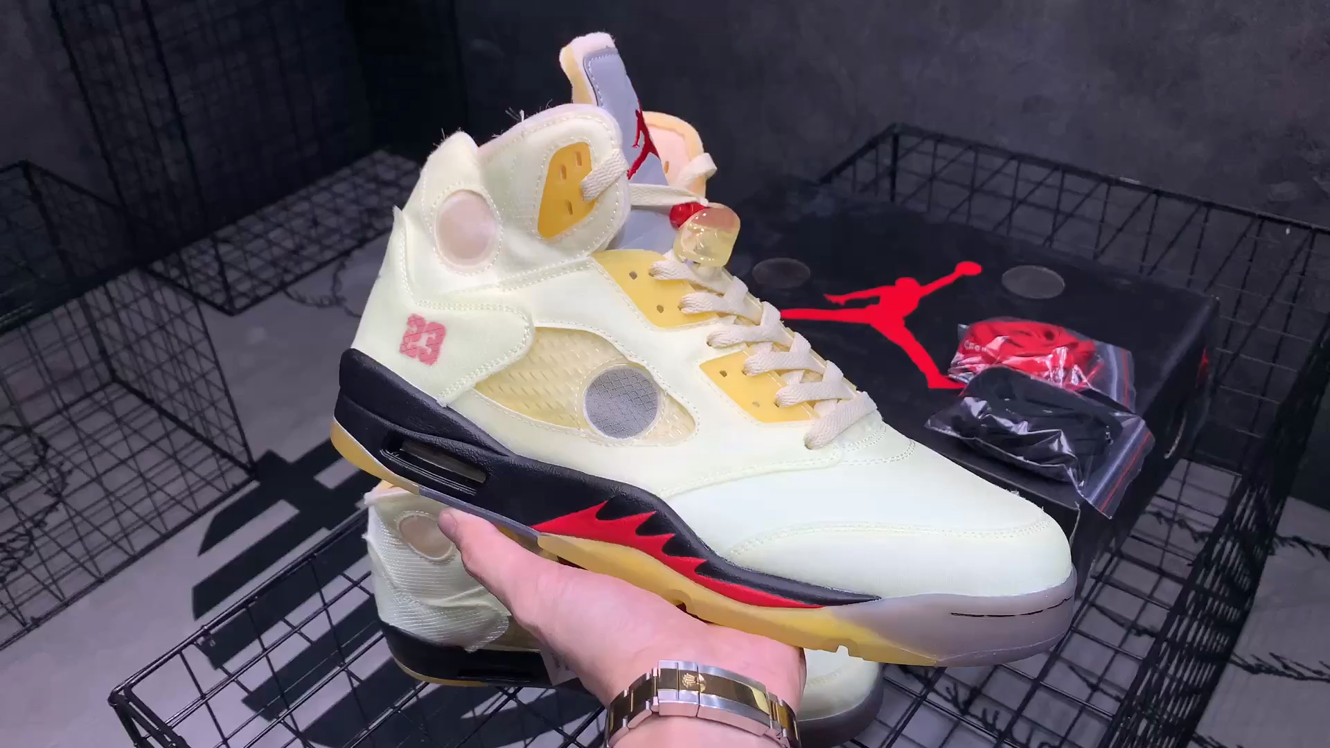 airjordan5xow联名款】aj5ow联名灰-度小视