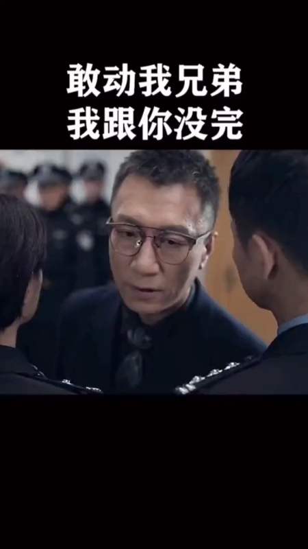 孙红雷不需要演技,站到那压迫感就很强
