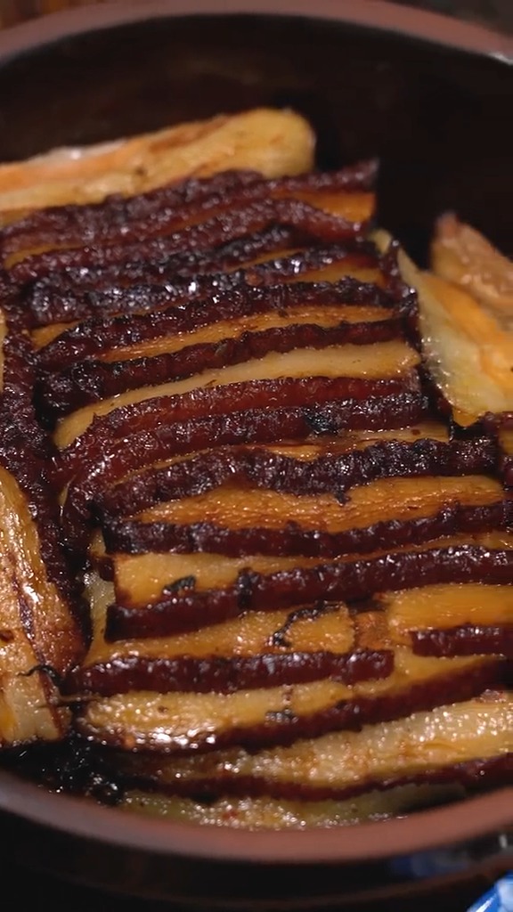 外婆菜蒸扣肉,太香了