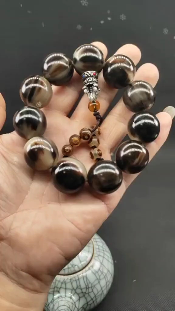 天然西藏牦牛角黑白纹手串