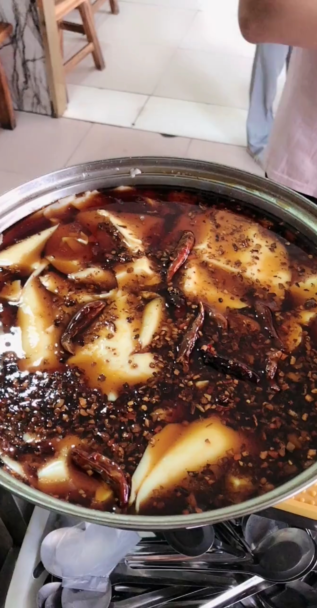 这是加辣版的豆腐脑,谁能吃?