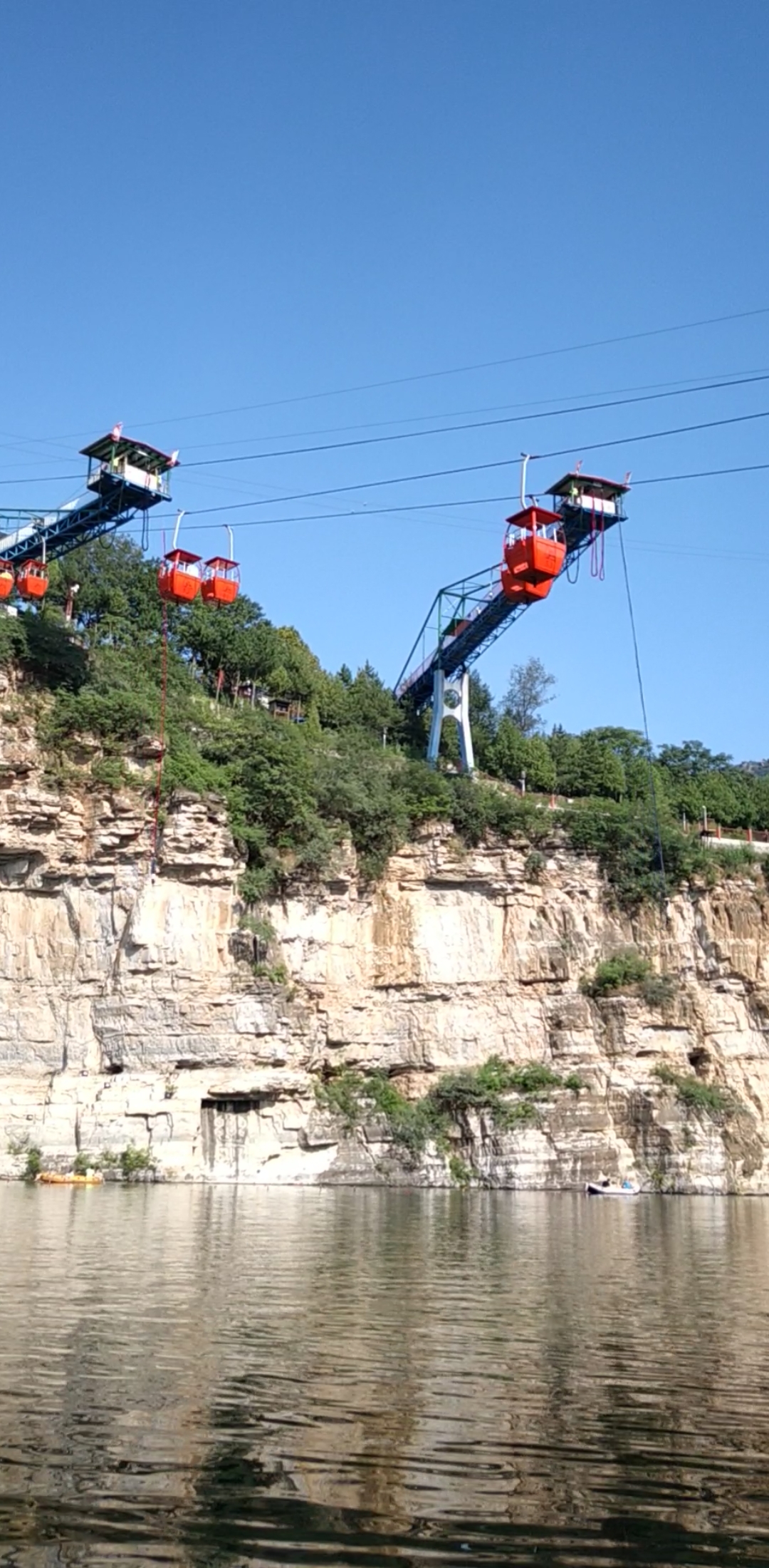 十渡蹦极环境,山美,水美