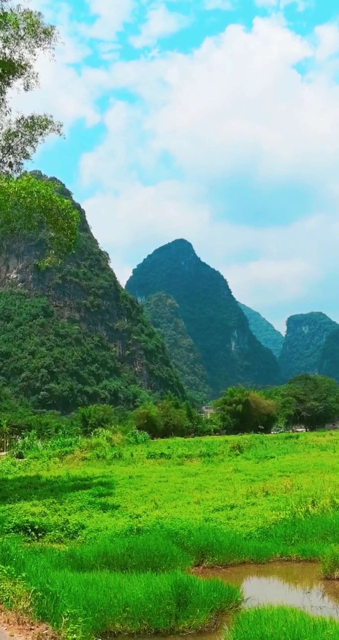 美丽新中国#随手一拍—— 《我爱祖国的大山和蓝天.》