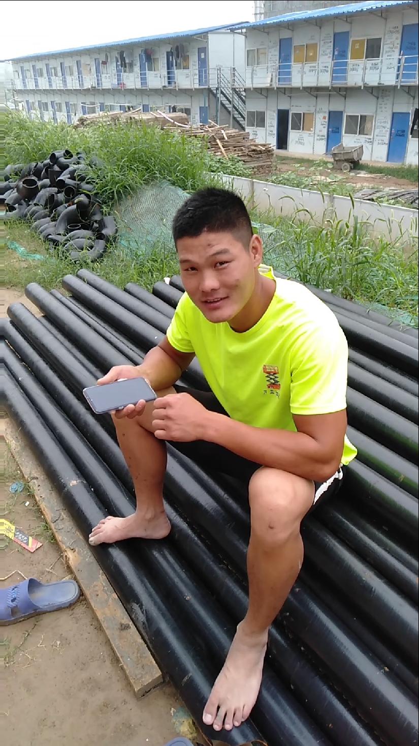 抗暑大作战#广西帅哥