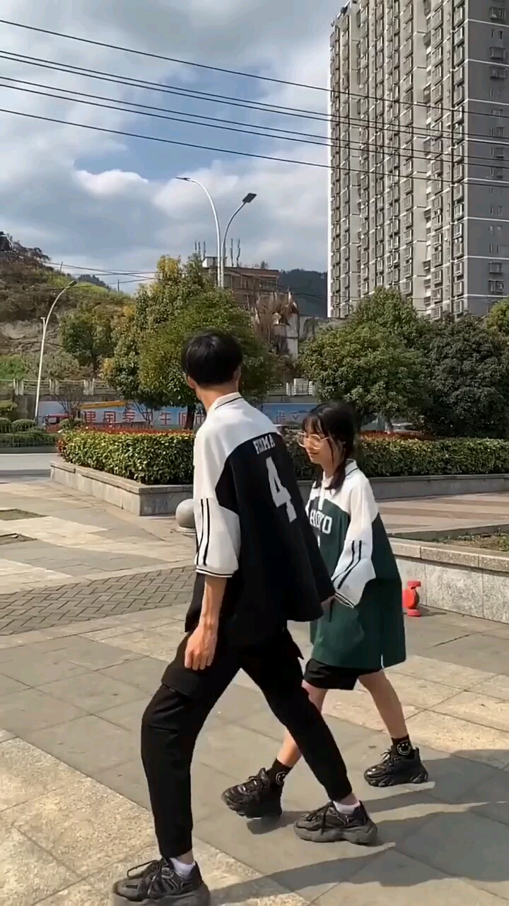 最萌身高差在我眼里你永远都是最美的公主!