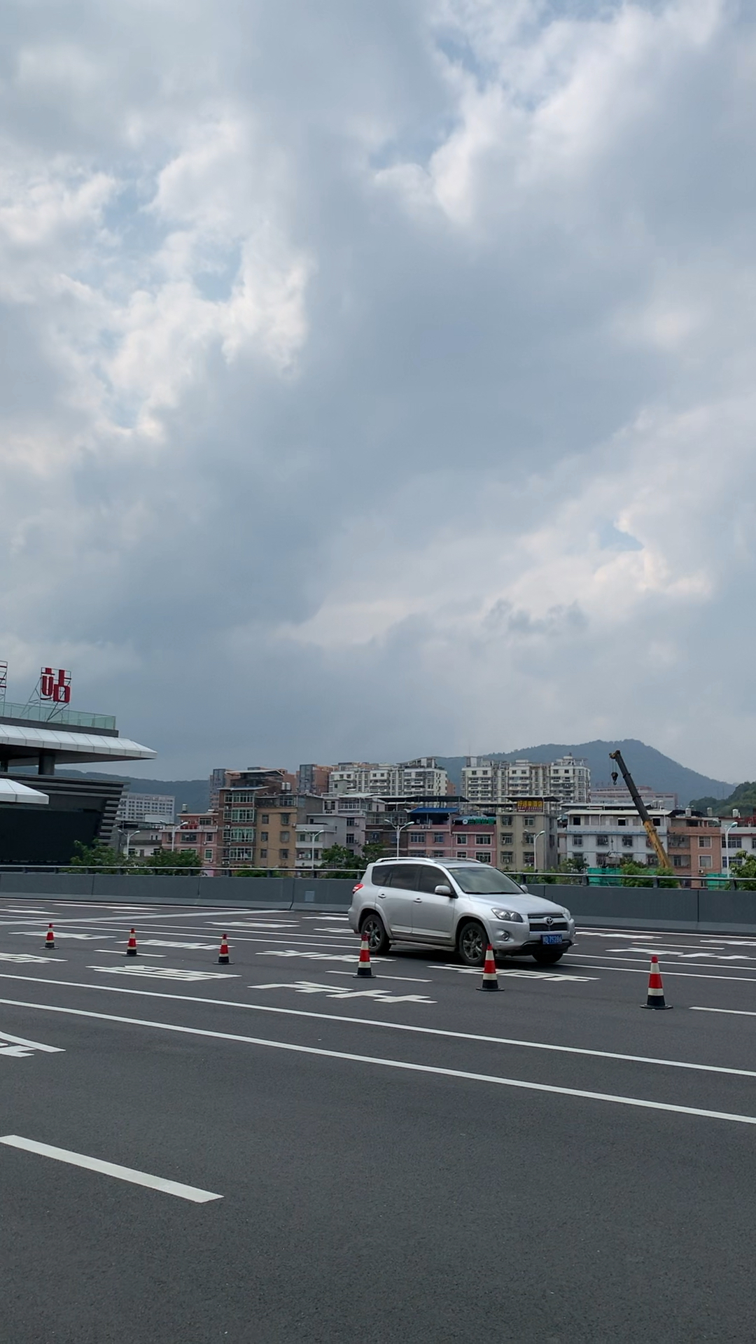 动车站之福建龙岩站