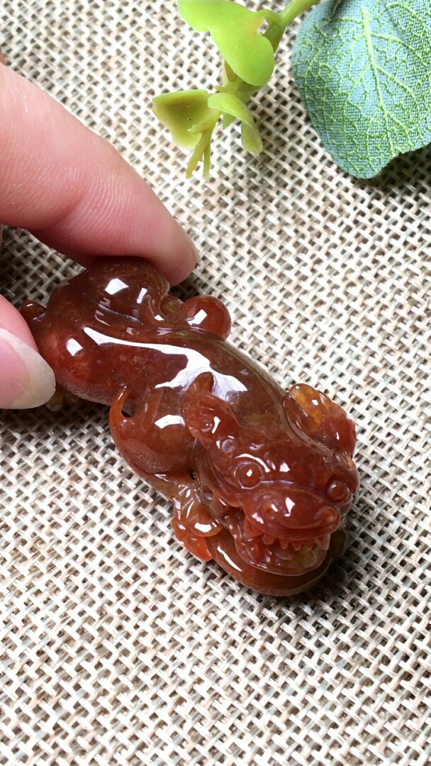 双十一秒杀红翡貔貅,红润光泽,形状优美,玉质光滑
