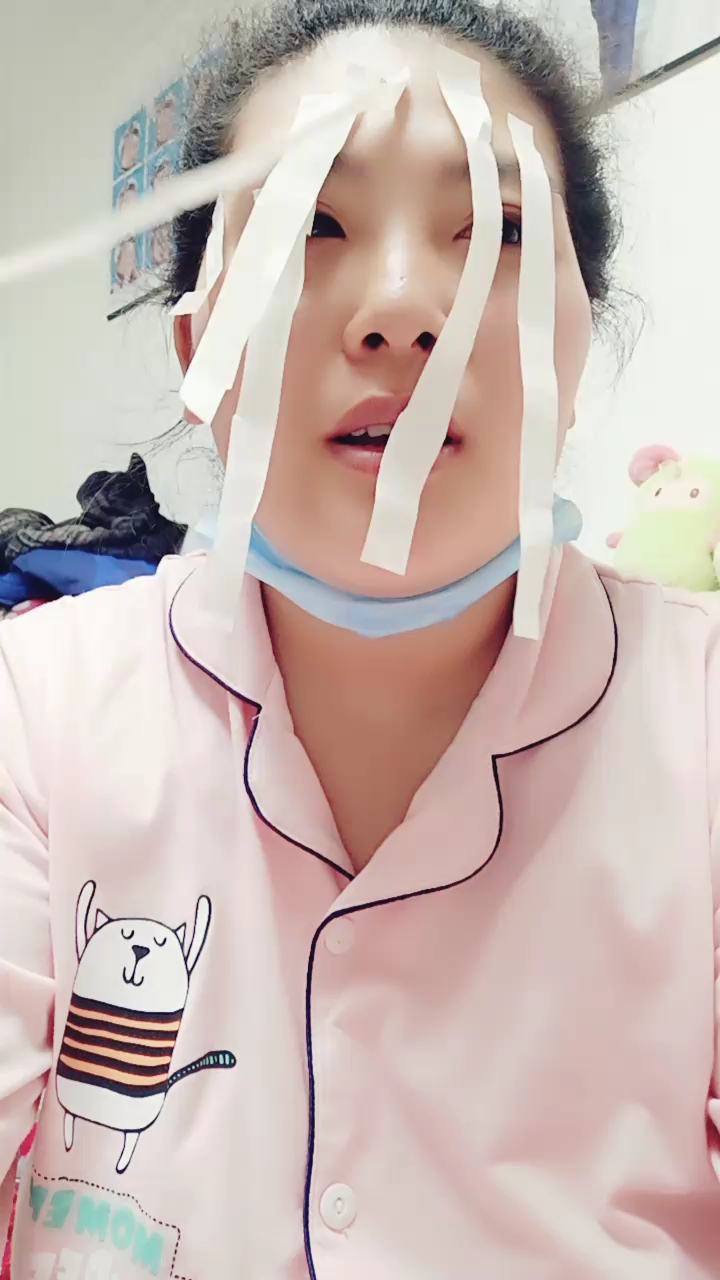 吹纸条大赛开始