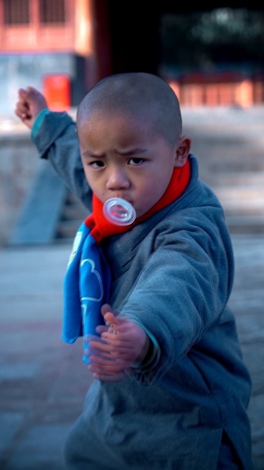 少林功夫#最小的少林功夫传承人,三宝过年不放假