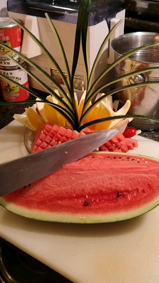 最爱之城#ktv 西瓜的切法第五种